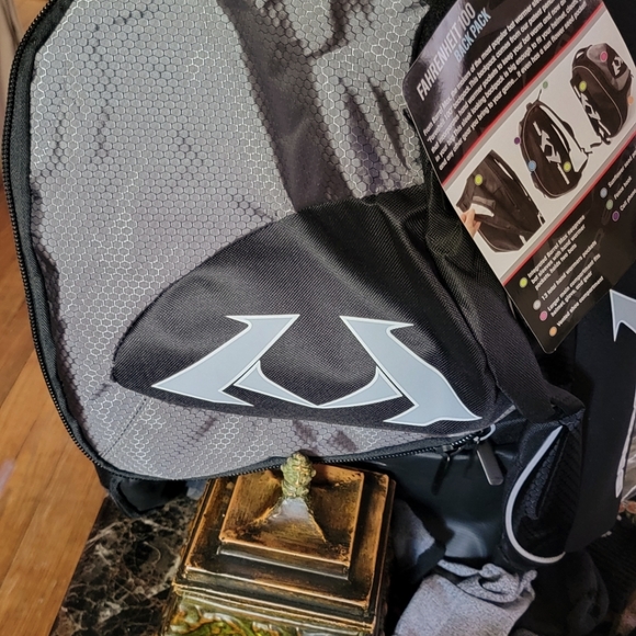 Backpack - Picture 1 of 2